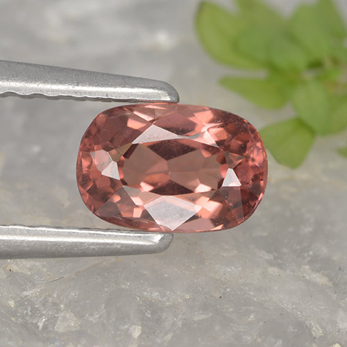 Earthy Reddish Pink Malaya Garnet Gem - 0.8ct Cushion-Cut (ID: 498625)
