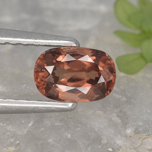 Grenat Malaya rouge 0,79 ct, taille coussin 6,1 x 4,1 mm de Tanzanie, Photo A
