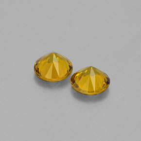 Mali Garnet Gemstone in 5.3 mm Size for Sale, Mali Garnet Stone in Greenish Yellow Color