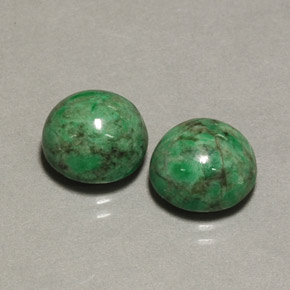 8.95 ct Green Maw-Sit-Sit Gemstone, Maw-Sit-Sit Gem in Round Cabochon Shape for Sale.