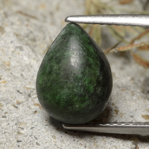 Pine Green Мау-сит-сит Камень - 3.4ct Груша Кабошон (ID: 474081)