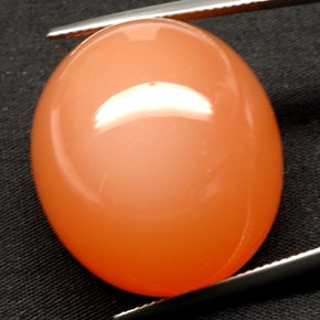 81.53 ct Orange Moonstone Gemstone, Moonstone Gem in Oval Cabochon Shape for Sale.