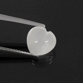 2.69 ct Cream Moonstone Stone, Natural Moonstone in Heart Cabochon Shape for Sale