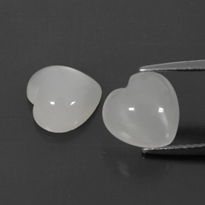 4.80 ct White Moonstone Stone, Natural Moonstone in Heart Cabochon Shape for Sale
