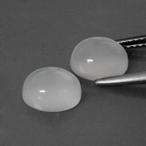 Moonstone Gemstone in 8 x 6.5 mm Size for Sale, Moonstone Stone in White Color