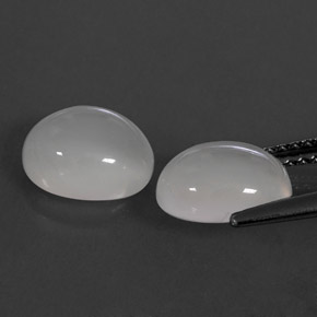 Moonstone Gemstone in 8.2 x 7 mm Size for Sale, Moonstone Stone in White Color