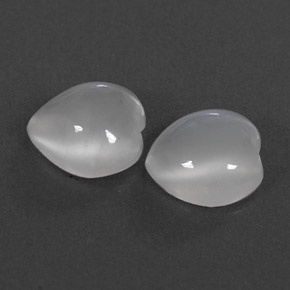 4.64 ct White Moonstone Stone, Natural Moonstone in Heart Cabochon Shape for Sale