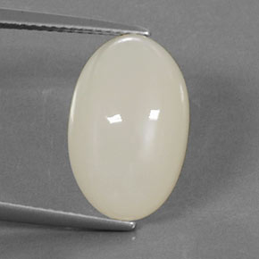 10.37 ct Cream Moonstone Gemstone, Moonstone Gem in Oval Cabochon Shape for Sale.