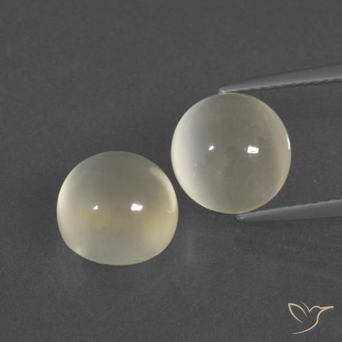 7.25 ct White Moonstone, 9.1 mm Round Cut From India, Photo A
