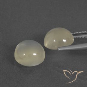 Moonstone Gemstones in 9 mm (calibrated) Size for Sale, Moonstone Stones in Warm White Color