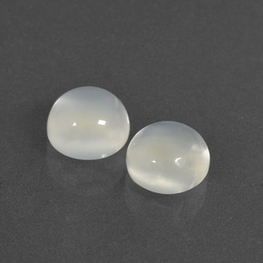 4.56 ctw White Moonstone Stones, Natural Moonstone in Round Cabochon Shape for Sale