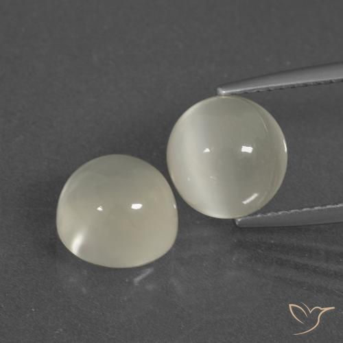 7.04ctw Natural Warm White Moonstone, Round, Translucent