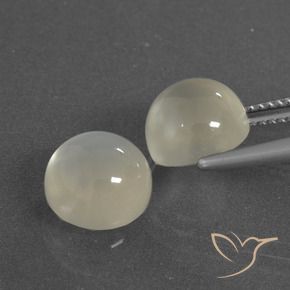 Moonstone Gemstones in 9 mm (calibrated) Size for Sale, Moonstone Stones in Warm White Color