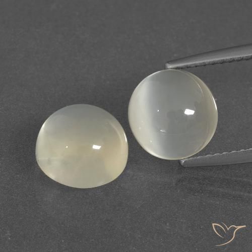 6.73ctw Natural Warm White Moonstone, Round, Translucent