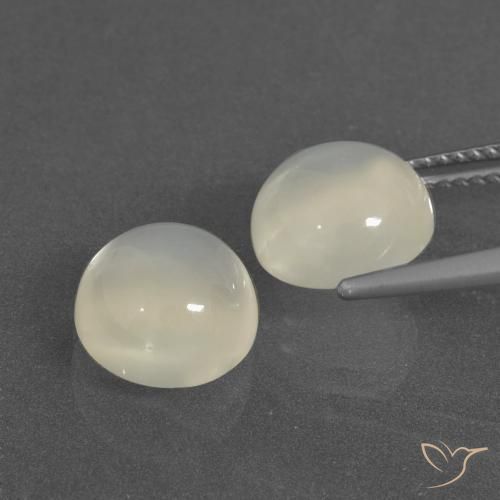 Moonstone Gemstones in 9 mm (calibrated) Size for Sale, Moonstone Stones in Warm White Color