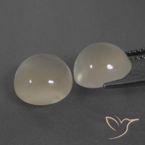 Moonstone Gemstones in 9 mm (calibrated) Size for Sale, Moonstone Stones in Warm White Color