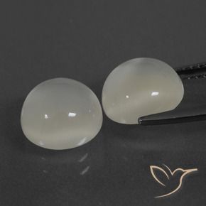 Moonstone Gemstones in 9 mm (calibrated) Size for Sale, Moonstone Stones in Warm White Color