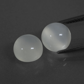White Moonstone Gem - 2.6ct Round Cabochon (ID: 400233)