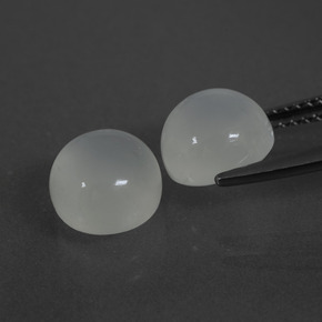 Moonstone Gemstones in 8 mm (calibrated) Size for Sale, Moonstone Stones in White Color