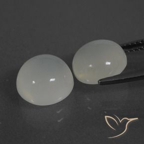 Moonstone Gemstones in 9 mm (calibrated) Size for Sale, Moonstone Stones in Warm White Color