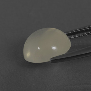 Moonstone Gemstone in 9 mm (calibrated) Size for Sale, Moonstone Stone in Warm White Color