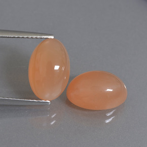 7.38 ctw Orange Moonstone Gemstones, Moonstone Gems in Oval Cabochon Shape for Sale.