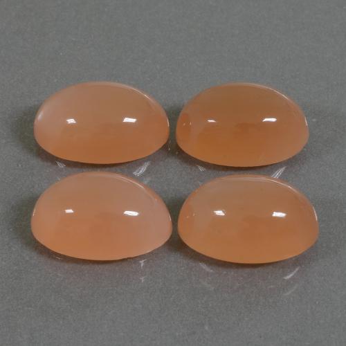 Orange clair Pierre de Lune gemme - 3.8ct Ovale Cabochon (ID: 403732)
