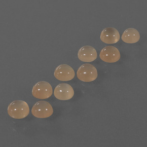 0.3ct Round Cabochon Peach Orange Moonstone Gem for sale 0.3ct Round Cabochon Peach Orange Moonstone Gem (ID: 409921)