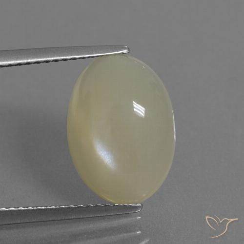 4.67 ct Yellow Moonstone, 14.1 x 10.1 mm Oval Cut From India, Photo A