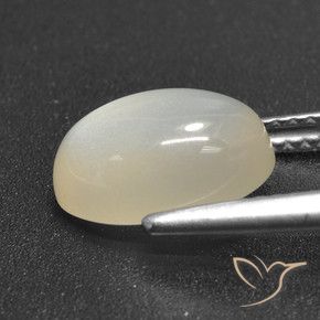 Moonstone Gemstone in 10.9 x 7.6 mm Size for Sale, Moonstone Stone in Cream White Color