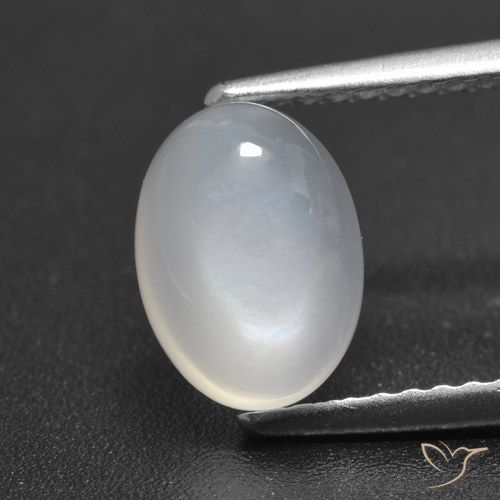 1.85 ct White Moonstone, 8.7 x 6.3 mm Oval Cut From India, Photo A