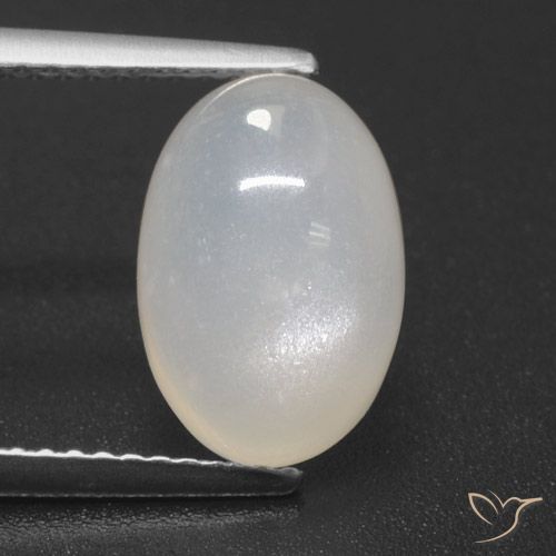 3.86ct Natural Warm White Moonstone, Oval, Translucent
