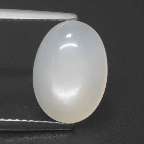 12.2 x 8.8mm Oval Cabochon White Moonstone from India, Weight of 3.91ct, Natural untreated gemstone in Translucent Clarity, 1pc Moonstone - the Color is Cream White, Mohs Hardness of 6 - 6.5, Photo A