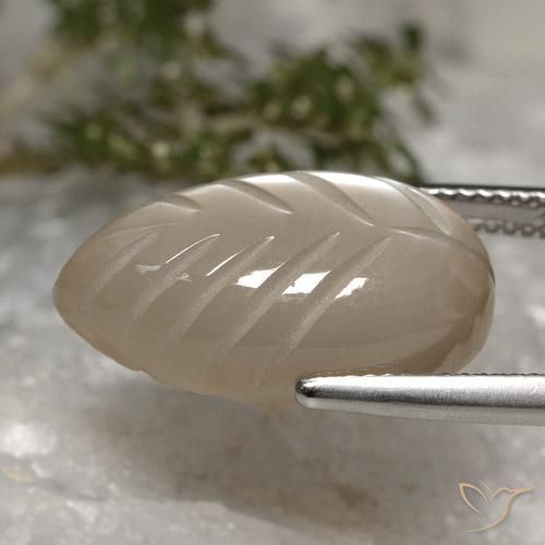 Moonstone Gemstone in 20.1 x 11.1 mm Size for Sale, Moonstone Stone in Warm Light Brown Color