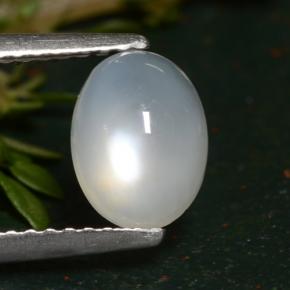 1.4ct Oval Cabochon Cream Moonstone for sale thumb image of 1.4ct Oval Cabochon Cream Moonstone (ID: 479857)
