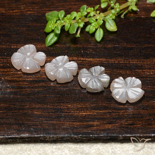3.32ctw Natural Very Light Brown Moonstone, Flower Cut, Translucent