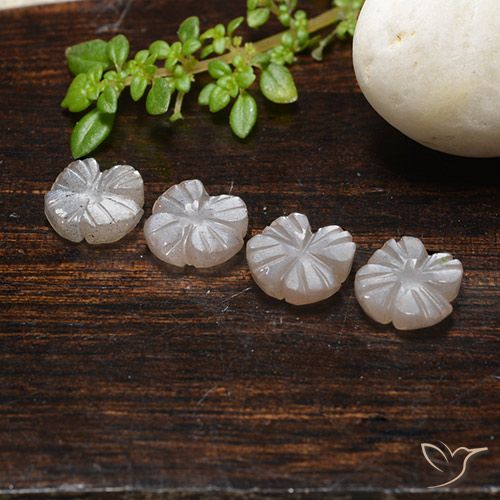 3.99ctw Natural Light Caramel Brown Moonstone, Flower Cut, Translucent
