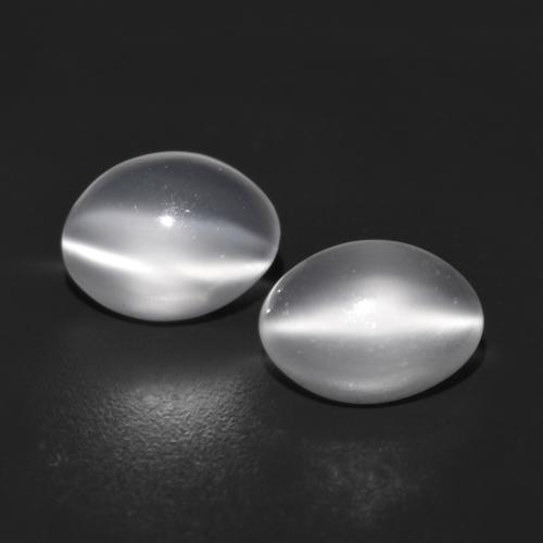 White Moonstone Gem - 0.8ct Oval Cabochon (ID: 589303)