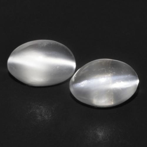 White Moonstone Gem - 0.8ct Oval Cabochon (ID: 589813)