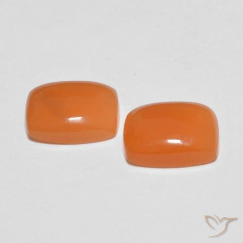 Moonstone Gemstones in 8 x 6 mm (calibrated) Size for Sale, Moonstone Stones in Medium Orange Color