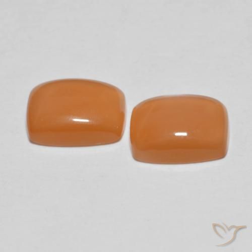Moonstone Gemstones in 8 x 6 mm (calibrated) Size for Sale, Moonstone Stones in Medium Light-Orange Color