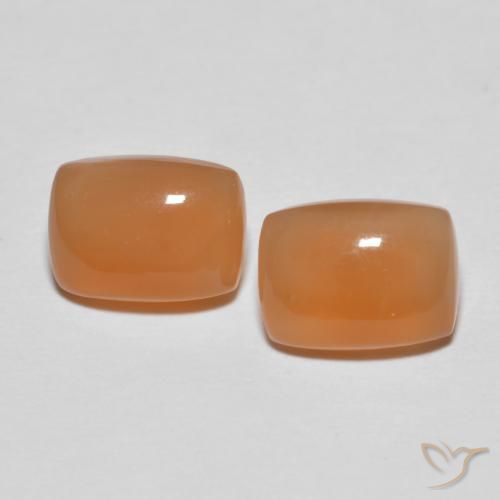 2.69 ct Orange Moonstone, 8.1 x 6.1 mm Cushion Cut From India, Photo A