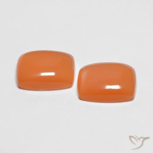Moonstone Gemstones in 8 x 6 mm (calibrated) Size for Sale, Moonstone Stones in Warm Apricot Orange Color