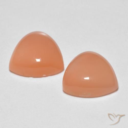 Moonstone Gemstones in 8 x 8 mm (calibrated) Size for Sale, Moonstone Stones in Medium Orange Color