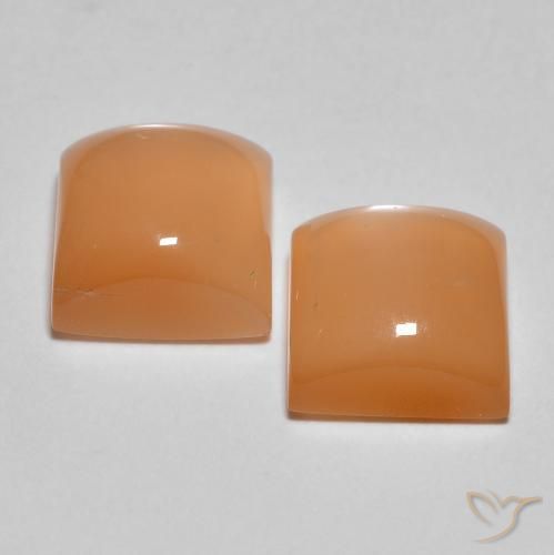 Moonstone Gemstones in 7 x 7 mm (calibrated) Size for Sale, Moonstone Stones in Peach Orange Color
