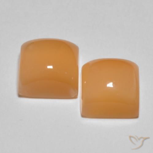 Moonstone Gemstones in 7 x 7 mm (calibrated) Size for Sale, Moonstone Stones in Medium Light-Orange Color
