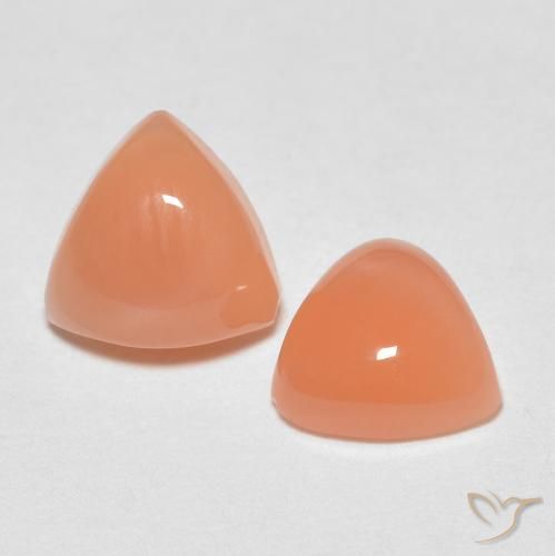 1.43 ctw Orange Moonstone Stones, Natural Moonstone in Trillion Cabochon Shape for Sale
