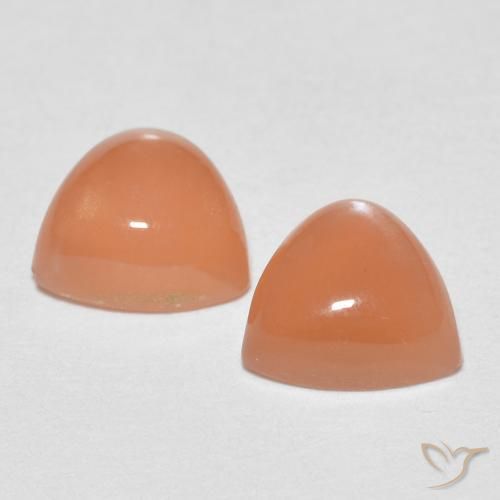 Moonstone Gemstones in 6 x 6 mm (calibrated) Size for Sale, Moonstone Stones in Medium Orange Color