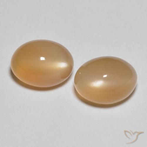 3.19ctw Natural Medium Light-Orange Moonstone, Oval, Translucent