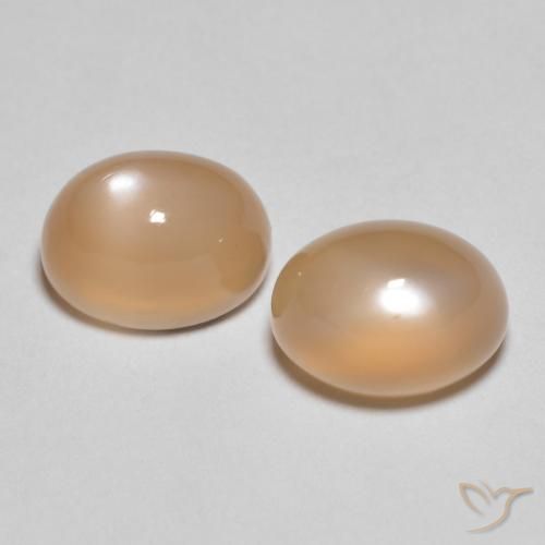 3.64 ct Orange Moonstone, 8 x 6 mm Oval Cut From India, Photo A